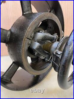 16 CLUTCH PULLEY 2 SHAFT MOUNTING for an Old Hit & Miss Antique Gas Engine