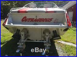 1987 Sea Ray Pachanga 32 Power Boat Twin Engine