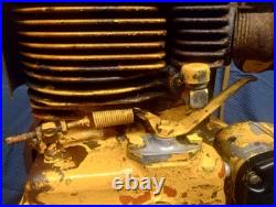 Antique Vintage MECO Wisconsin Cast Iron Horizontal Shaft Engine. Fires On Spray