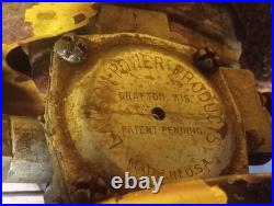 Antique Vintage MECO Wisconsin Cast Iron Horizontal Shaft Engine. Fires On Spray