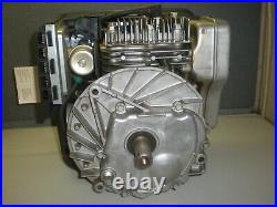 Briggs & Stratton 100708 Quantum 35 3.5HP Vertical Shaft Engine NOS NLA