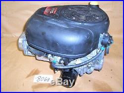 Briggs & Stratton 17hp Vertical Shaft ENGINE White Outdoor Zero Turn Cub Cadet