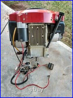 Briggs & Stratton 19.5 HP Twin, Vertical Shaft Engine with cables and most wire