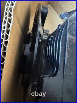 Briggs & Stratton Gas Engine Lawnmower Motor Vertical Shaft Short Block 793347