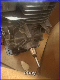 Briggs Stratton Gas Engine Short block Hb-256 HORZ #399022 New Motor taper Shaft