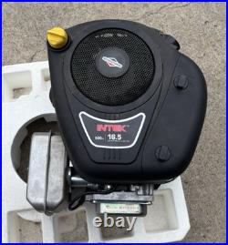 Genuine OEM BRIGGS & STRATTON ENGINE 31R877-0020-B1 1 Vert Shaft Old Stock NOS