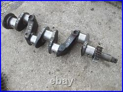 International 300 U Tractor main gas engine motor crank shaft crankshaft + gear