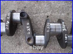 International 300 U Tractor main gas engine motor crank shaft crankshaft + gear