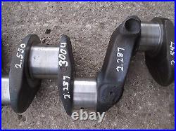 International 300 U Tractor main gas engine motor crank shaft crankshaft + gear