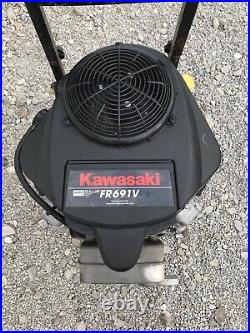 Kawasaki fr691v-bs17 23hp 1 x 3- 5/32 Shaft 120hrs