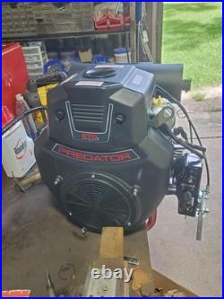 Predator 22 HP (670cc) V-Twin Horizontal Shaft Gas Engine EPA