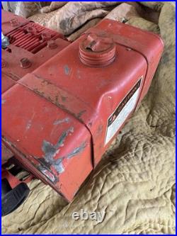 VINTAGE BRIGGS & STRATTON 8hp OLD Gas ENGINE Snowblower Motor Side shaft 1979