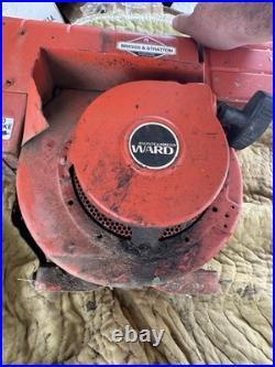 VINTAGE BRIGGS & STRATTON 8hp OLD Gas ENGINE Snowblower Motor Side shaft 1979