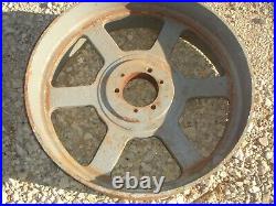 Vintage Antique Cast Iron 18 Flat Belt Pulley Line Shaft Gas Hit Miss Engine