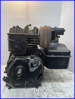 Vintage Briggs & Stratton 3/4 output shaft engine