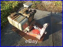 Vtg CLINTON 3.5 HP Gas Engine 404 0100 Horizontal Shaft L R H Labaw Pump Go Kart