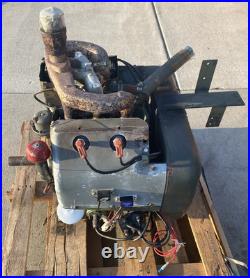 Wisconsin VG4D 4Cylinder Gas Engine 37HP@2400RPM 1-1/2Dx5-1/4L Shaft -DB